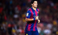 哈兰德回归赛场，关键助攻首场状态亮眼，FPX观众沸腾！